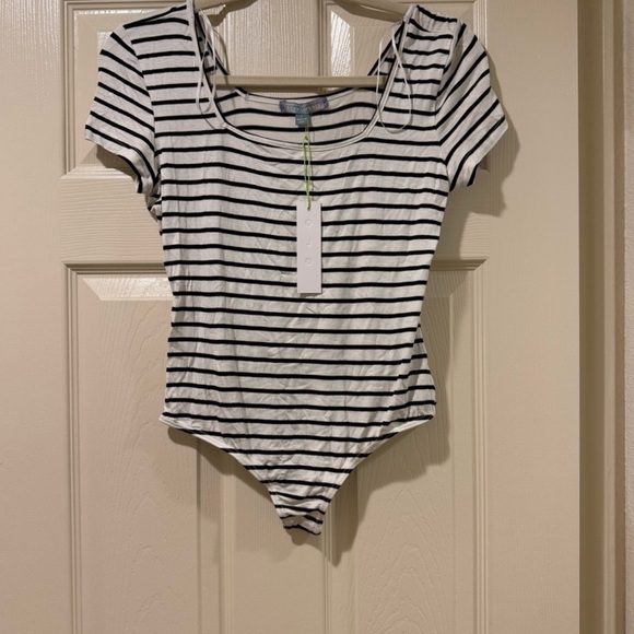 Good Luck Gem Tops - NWT Good Luck Gem Women’s Black & White Striped Bodysuit, Size L
